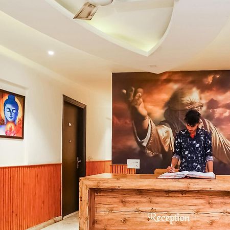 Hotel O Shri Sai Delhi  Ngoại thất bức ảnh