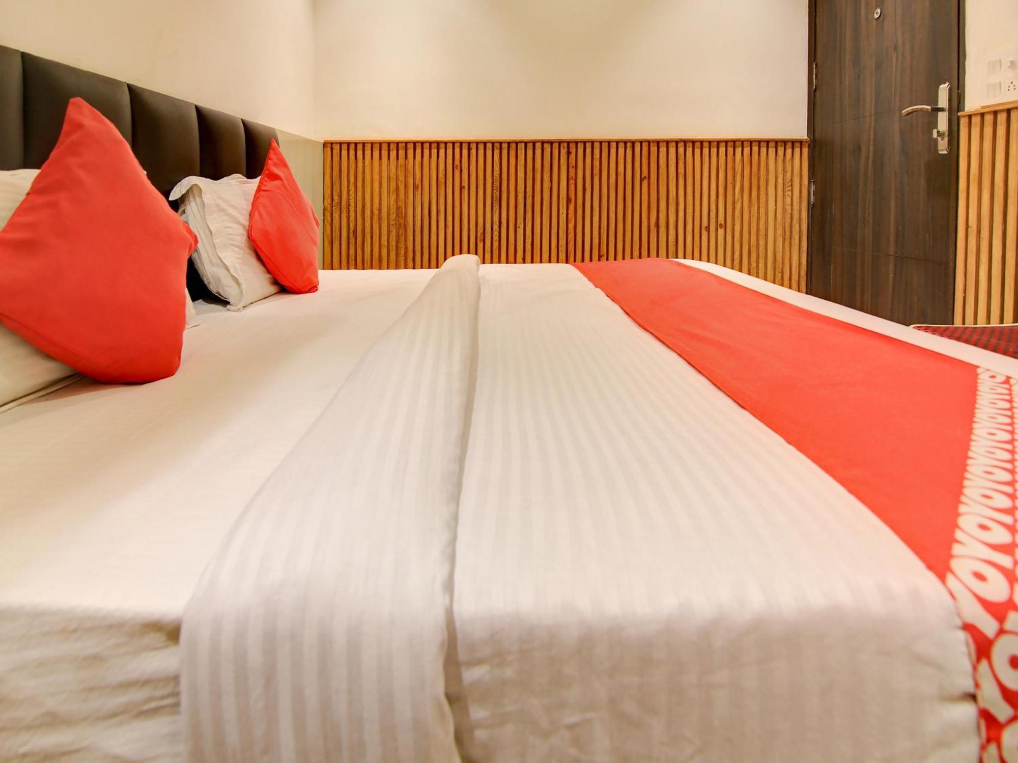 Hotel O Shri Sai Delhi  Ngoại thất bức ảnh