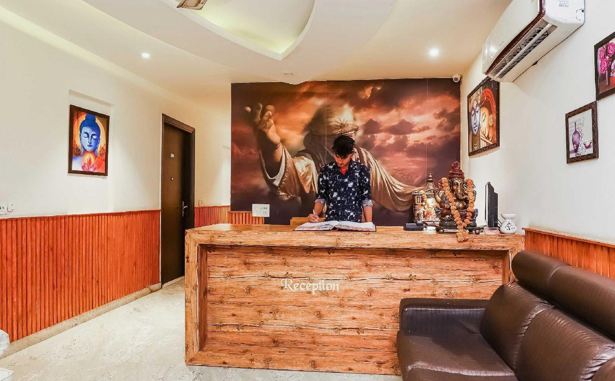 Hotel O Shri Sai Delhi  Ngoại thất bức ảnh