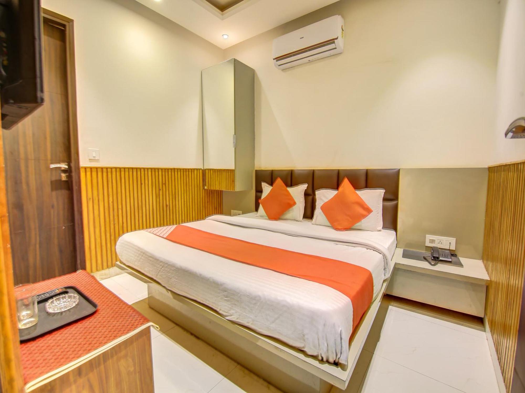 Hotel O Shri Sai Delhi  Ngoại thất bức ảnh